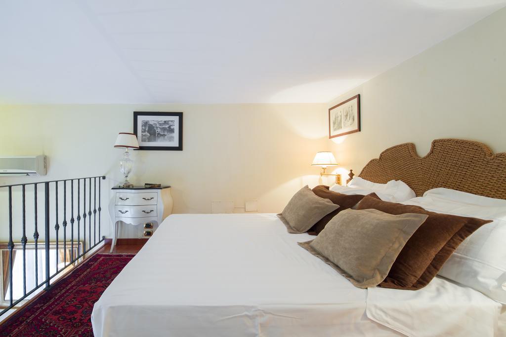 Old Tower Ponte Vecchio Suite 佛罗伦萨 外观 照片